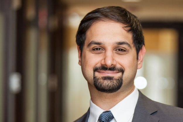 DR. DEAN ASLINIA DR. DEAN ASLINIA